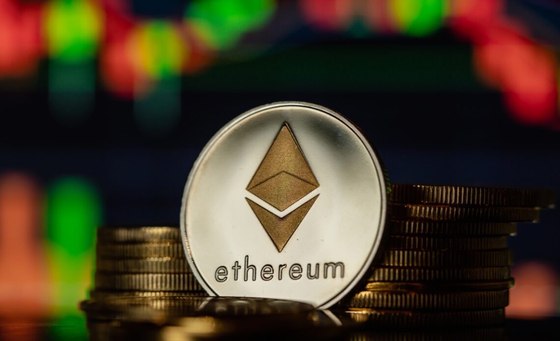 ETH Climbs to Over $1,200 to Start the Weekend – Market Updates Bitcoin News