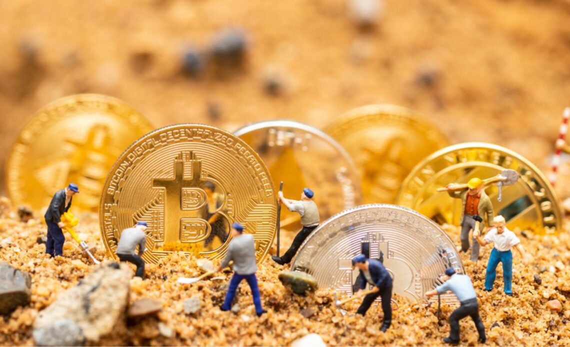 Following BTC's Price Drop, Bitcoin Miners Benefit From a 2.35% Difficulty Reduction – Mining Bitcoin News