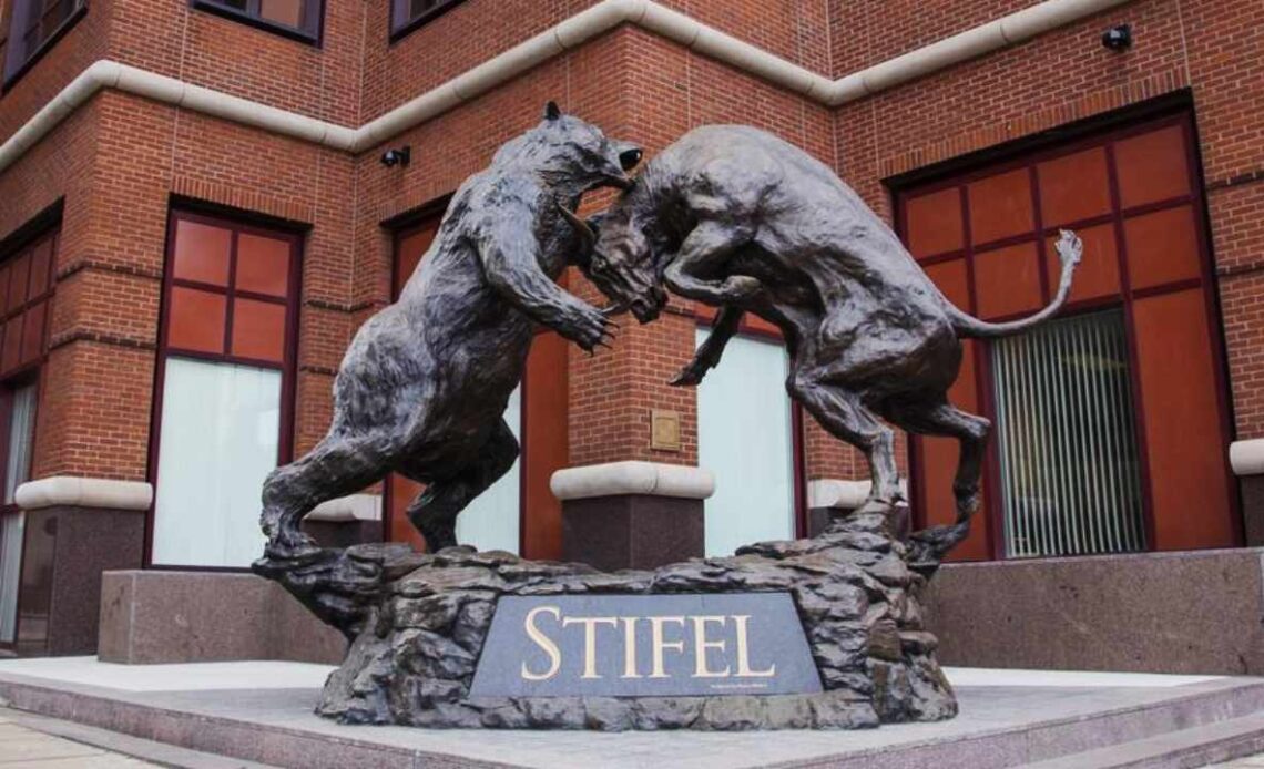 Stifel Financial: 97% of US Executives Surveyed Bracing for Recession