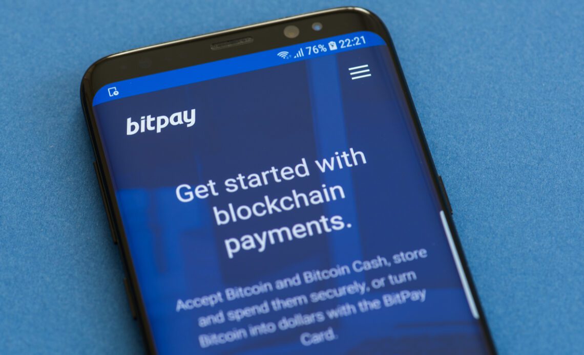 Bitpay Adds APE and EUROC Support — Luxury Retail Giant Gucci Accepts Apecoin Payments