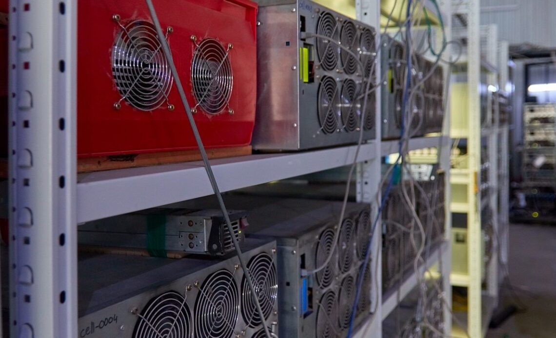 Electricity Consumption of Russian Crypto Miners Spikes 20 Times in 5 Years, Research Finds