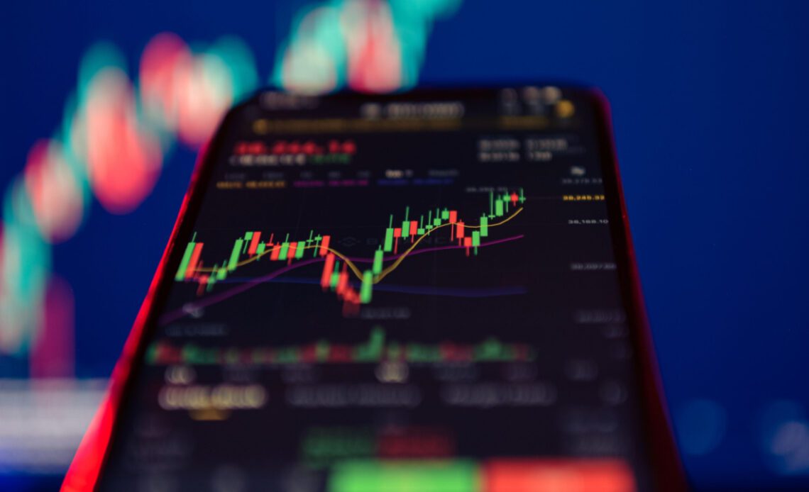 FLOW Moves to Highest Point Since May, DOT Fast Approaching $10 Level – Market Updates Bitcoin News