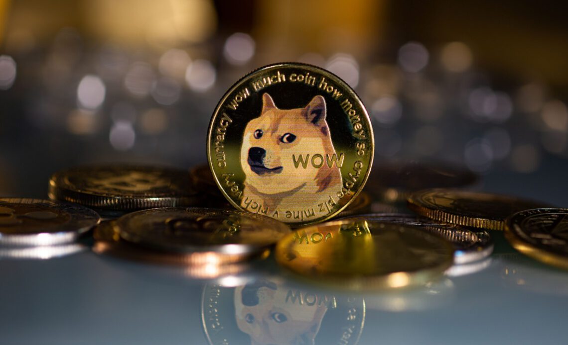 DOGE Hits 1-Month High to Start the Weekend – Market Updates Bitcoin News