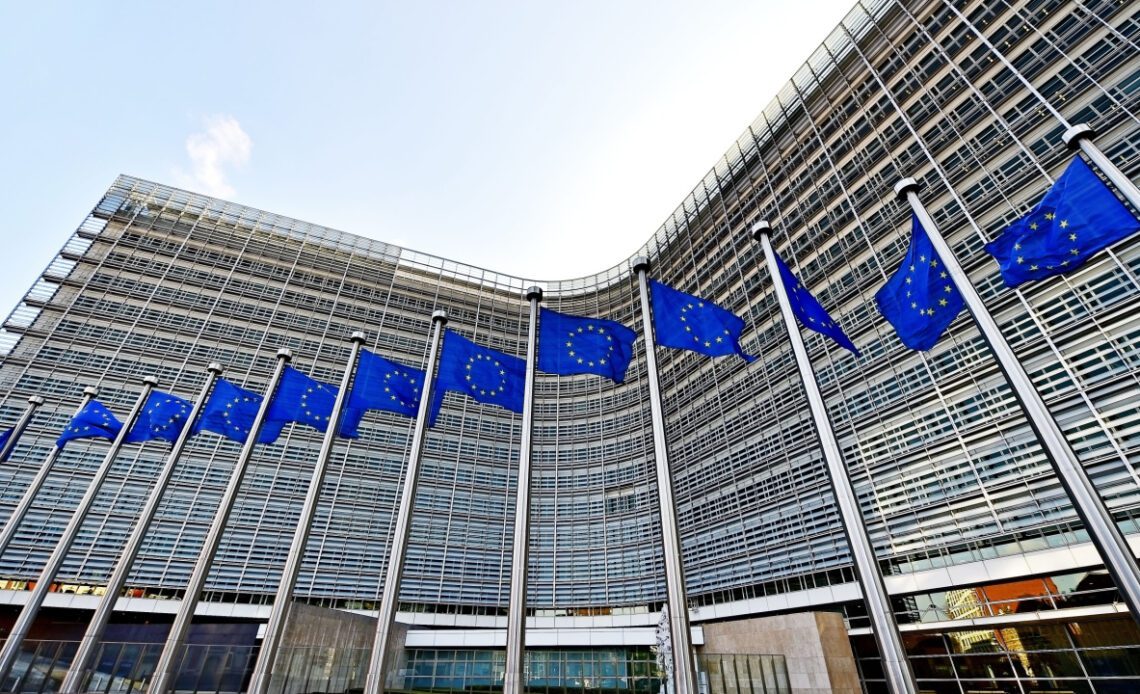 Brussels Wants All Crypto Service Providers to Report Transactions of Europeans