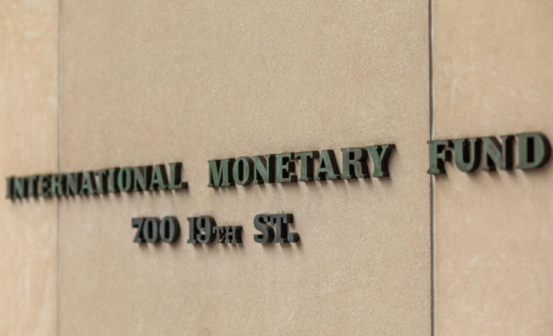 IMF international Monetary Fund crypto contagion risks