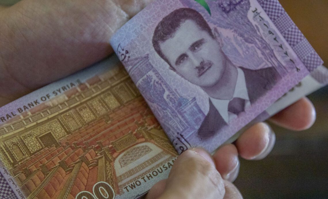 Syrian Central Bank Devalues Local Currency by Nearly 50% – Economics Bitcoin News