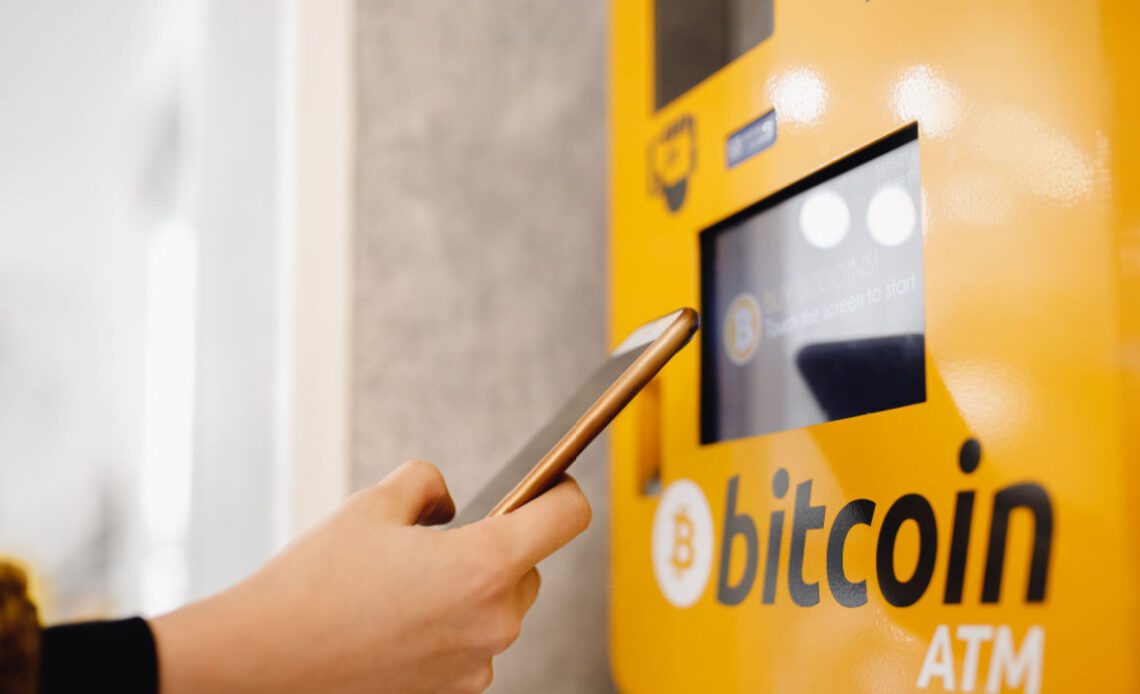 US With Highest Number of Closed Bitcoin ATMs in Negative Growth Year