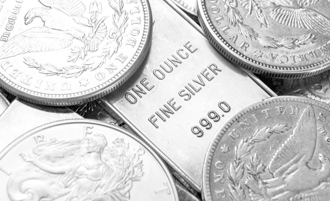 Silver Proponent Predicts Medium-to-Long-Term Prices of $125 Per Ounce Thanks to Auto Industry – Economics Bitcoin News