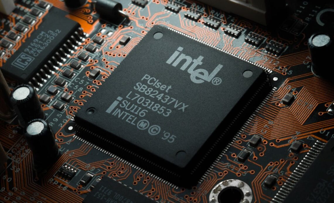 Chip Giant Intel Abandons Bitcoin ASIC Production – Bitcoin News