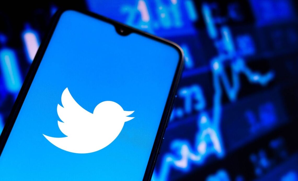 Twitter Users to Trade Crypto Through Etoro