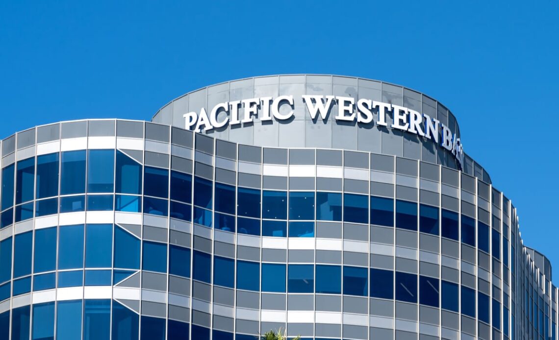 Pacwest Stock Plummets Over 35% Following Release of Q1 Earnings Report Amidst Turmoil in Banking Industry – Bitcoin News