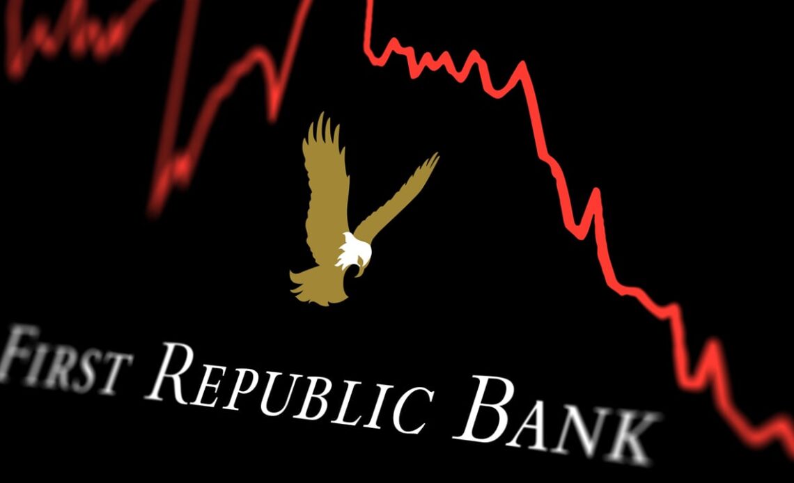 SEC Probes First Republic Bank Executives for Insider Trading; Lawmakers Dump Bank's Shares Before Collapse