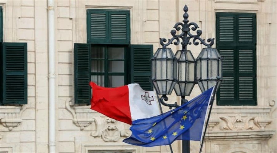 Flag of Malta and EU